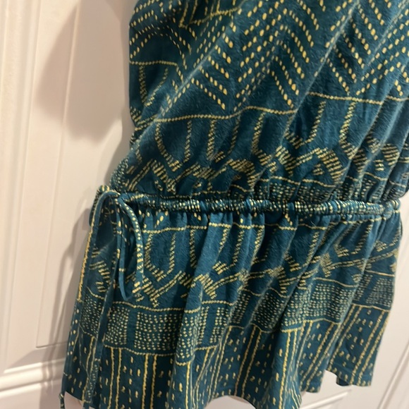 EUC! Pure Love Tank - Picture 3 of 5